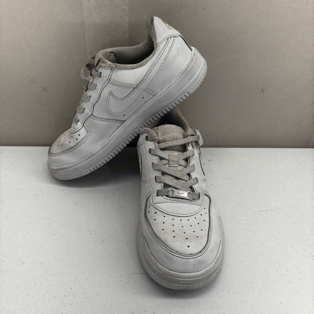 Nike Force 1 Low Easyon PS Triple White Kids Preschool Size 2.5Y FN0237-111